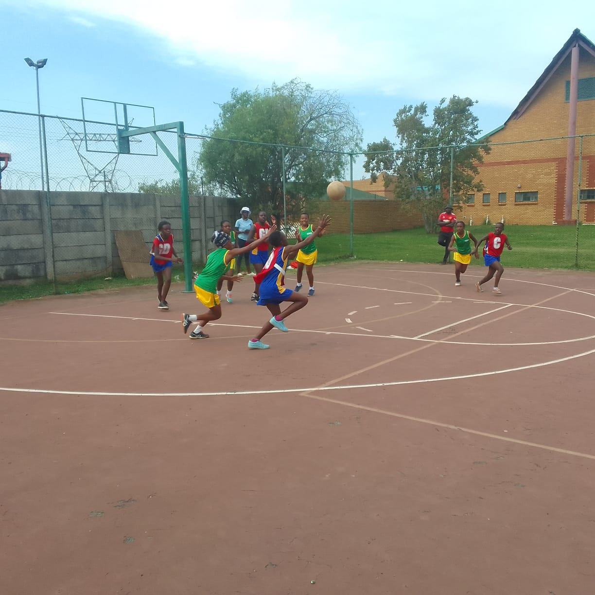 Real Mabiz FC and Vaal Stars win Effort Bhebe Easter tournaments