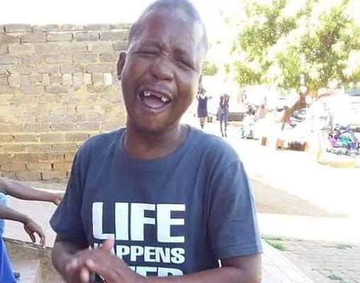 Uyohlala ekhunjulwa UCollen Chauke, ondlule emhlabeni ngoMsombuluko