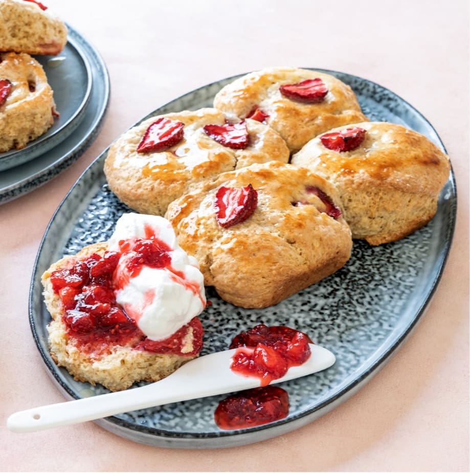 Strawberry, oat and yoghurt scones recipe