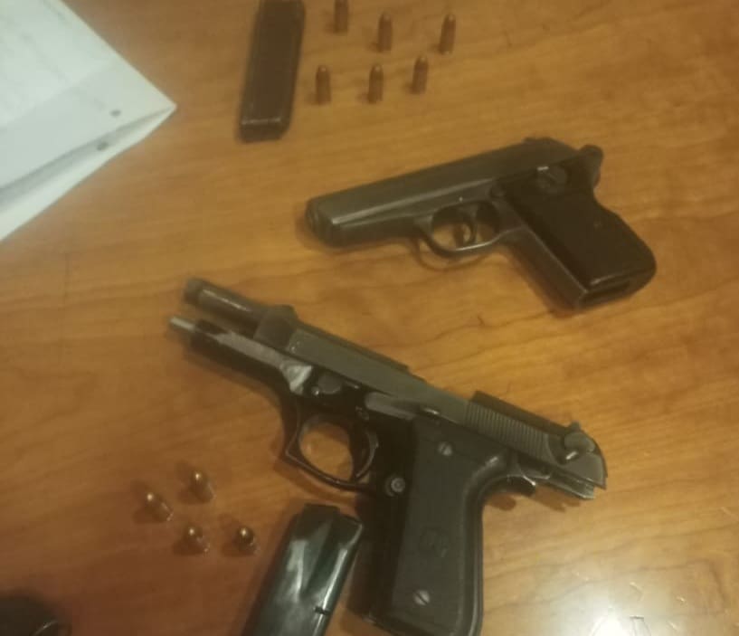 Three suspects arrested for possession of unlicensed firearms and live ammunition in Ext 3