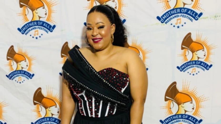 Isidumo uZimdollar ethuka uMthandeni emphuca umbhobho