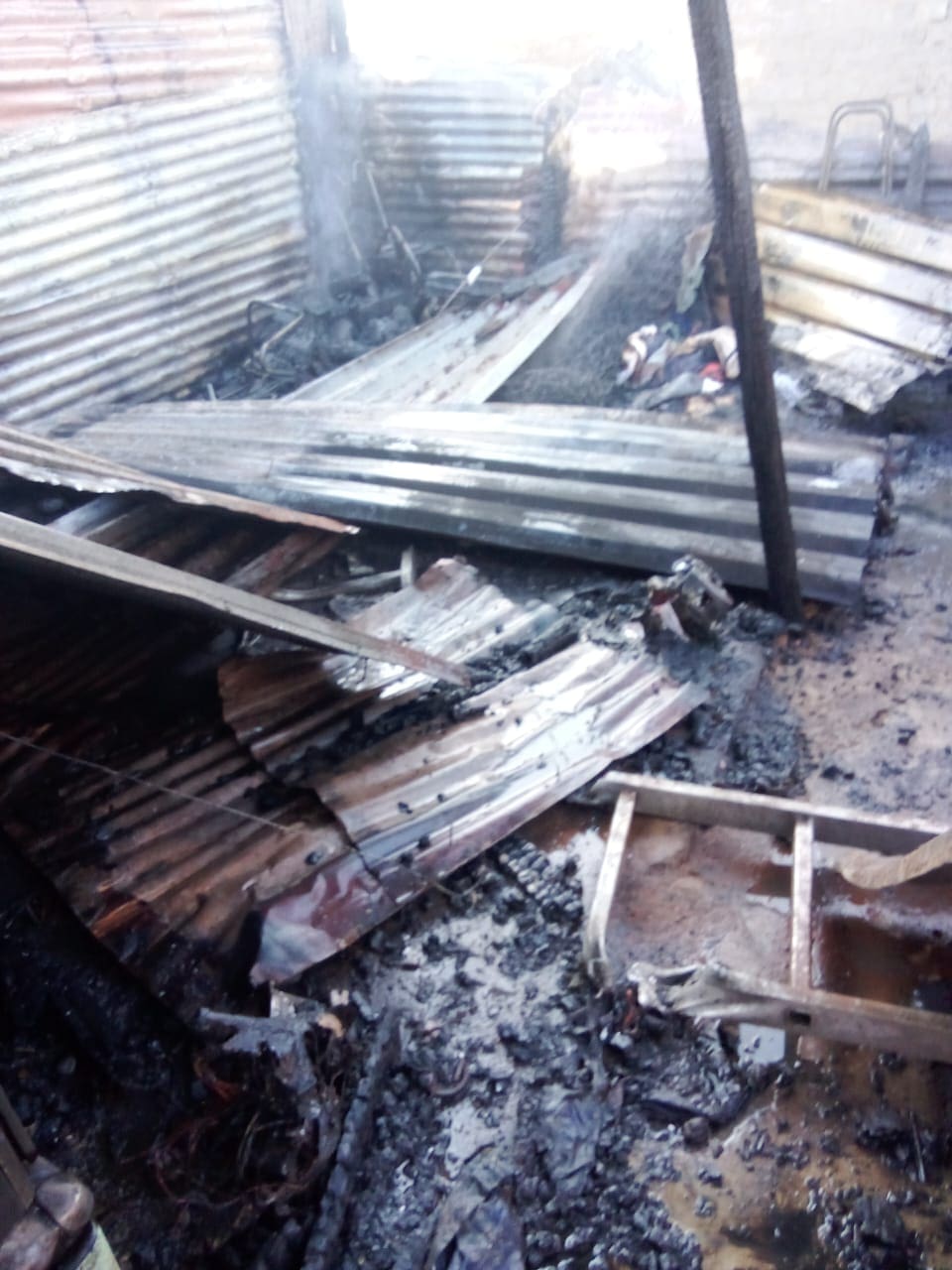 Altercation over stolen car wires allegedly sparks arson in Phase 2