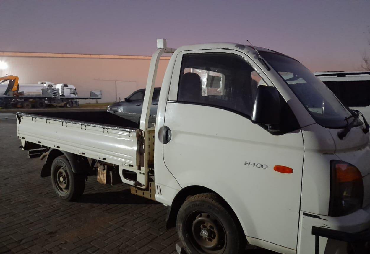 Two suspects arrested for possession of hijacked vehicle in Orange Farm