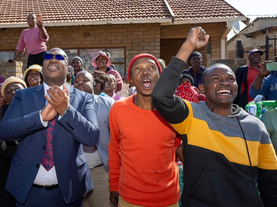Premier Panyaza Lesufi to oversee transformer switch-on in Drieziek