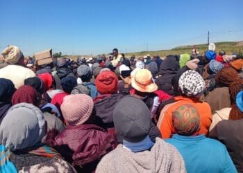 Mokokotlong residents block Golden Highway in service delivery protest