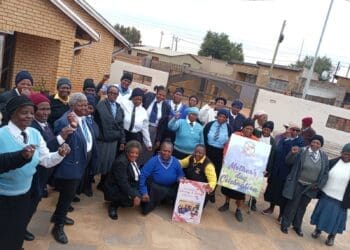 Grannies relive June 16 in school uniform